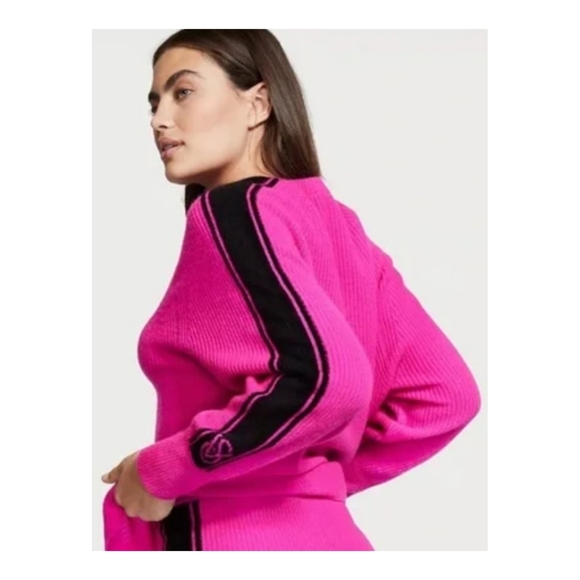 NWOT Victoria Secret Cashmere Sweater Top Large Pink & Black - Picture 1 of 6
